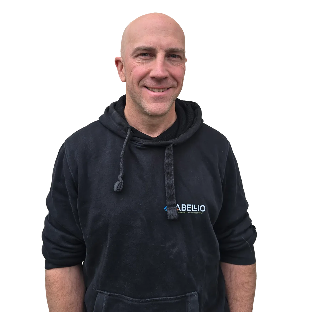 Photo individuelle du technicien entretien et dépannage plombier Leo Qlexqndre d'Abellio énergies a Foix